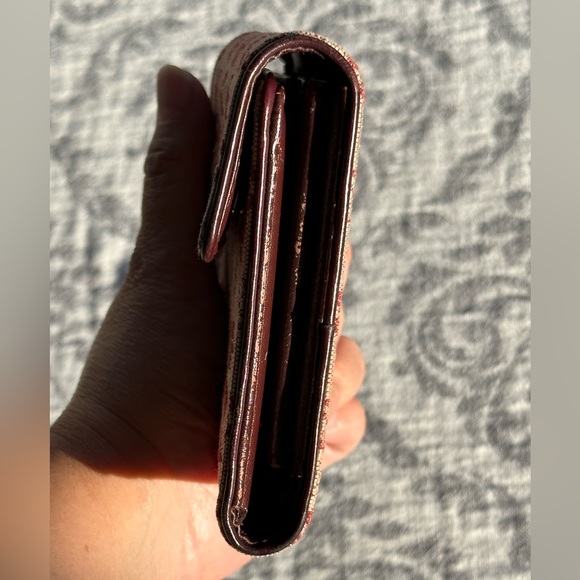 Louis Vuitton Mini Lin Pink Denim Wallet - Picture 16 of 17